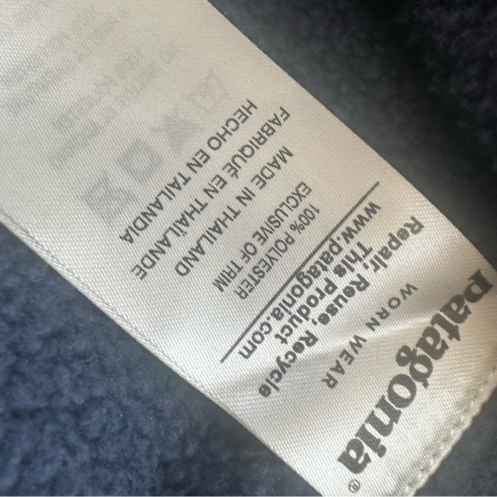 Patagonia Dark Blue Fleece Pullover - Picture 4 of 4